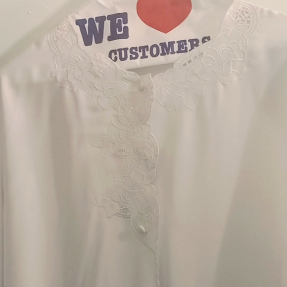K B. Lawrence embroidered lace top size 16 - Picture 2 of 4